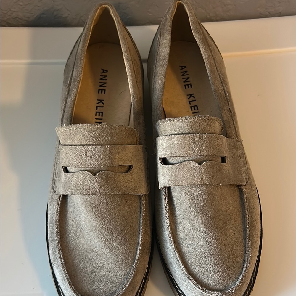 Anne Klein Men's Gray Loafers